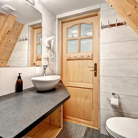 Swiatlomir דירה *