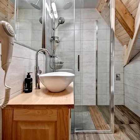 Swiatlomir Apartment *