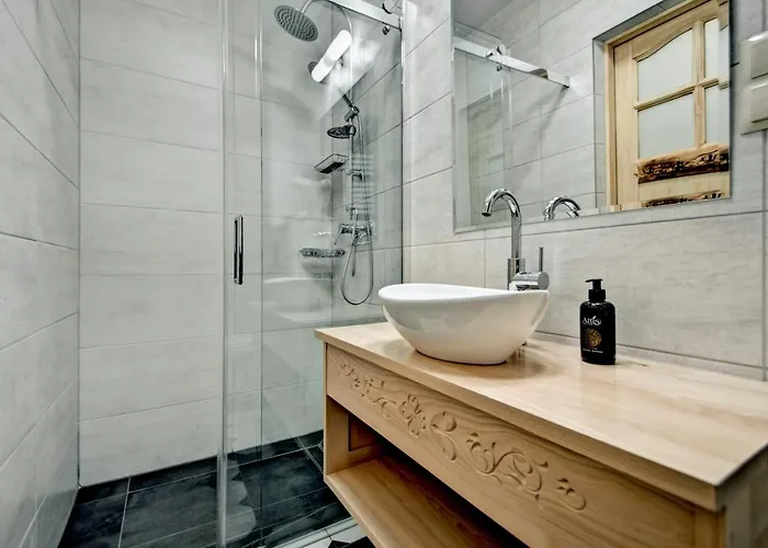 Swiatlomir Apartment